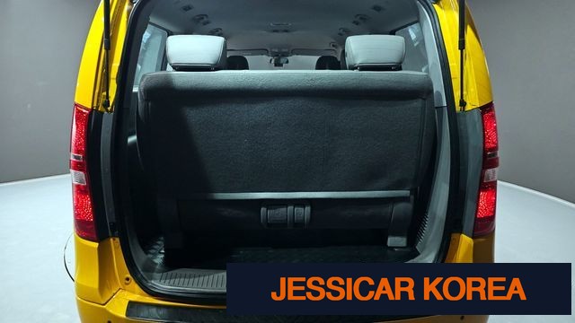 2019 Hyundai The New Grand Starex - Thumbnail 8