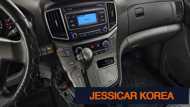 2019 Hyundai The New Grand Starex - Thumbnail 13