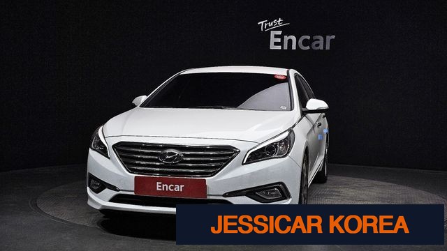2015 Hyundai LF Sonata - Thumbnail 9