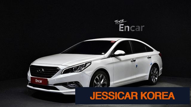 2015 Hyundai LF Sonata - Thumbnail 17
