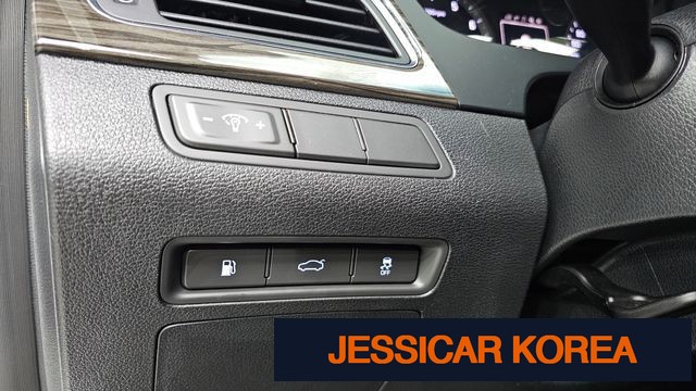 2015 Hyundai LF Sonata - Thumbnail 20