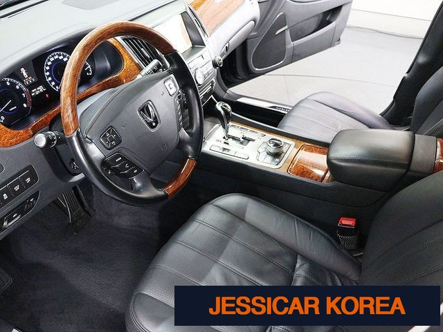 2011 Hyundai Equus (new model) - Thumbnail 13