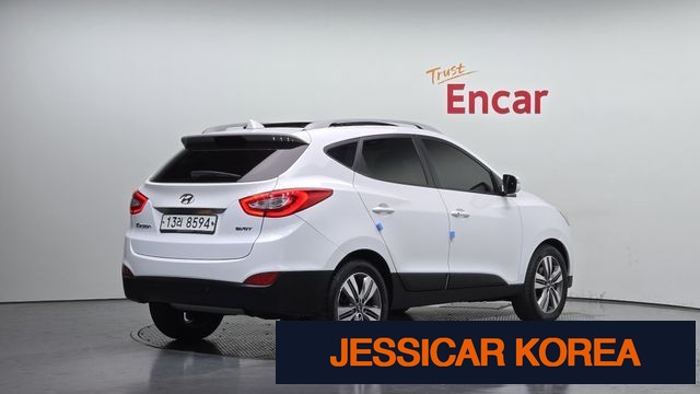 2014 Hyundai new tucson ix - Thumbnail 2