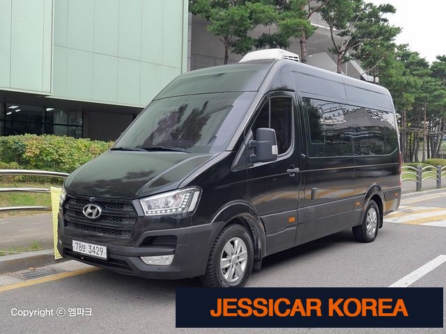 2015 Hyundai Solati - Thumbnail 11