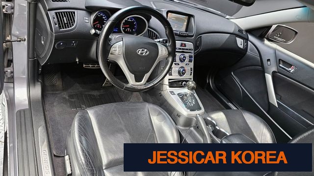 2009 Hyundai Genesis Coupe - Thumbnail 2