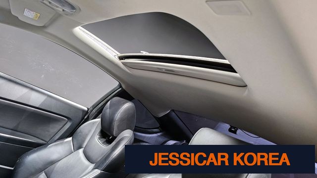 2009 Hyundai Genesis Coupe - Thumbnail 11