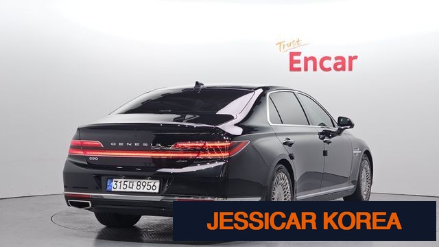 2021 Genesis G90 - Thumbnail 15