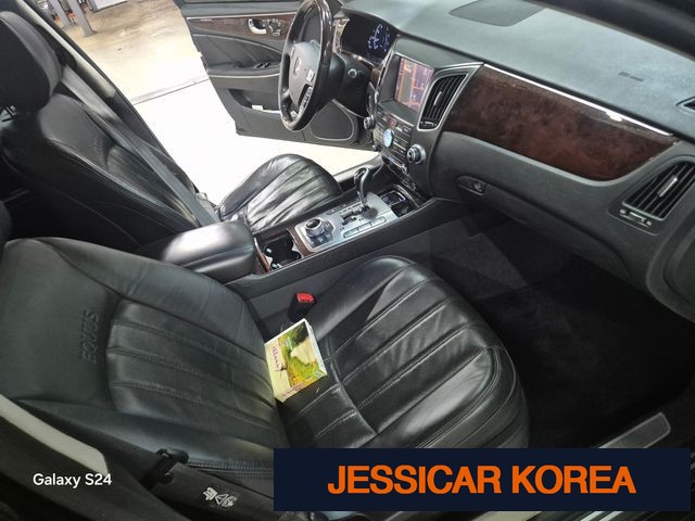 2012 Hyundai Equus (new model) - Thumbnail 7