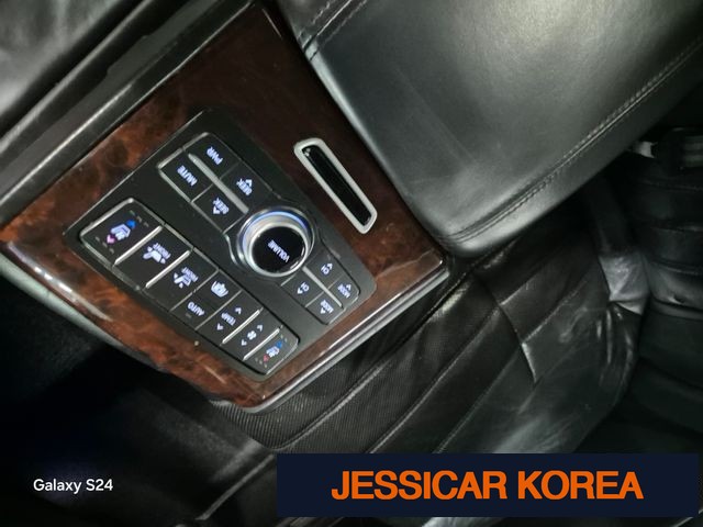 2012 Hyundai Equus (new model) - Thumbnail 9