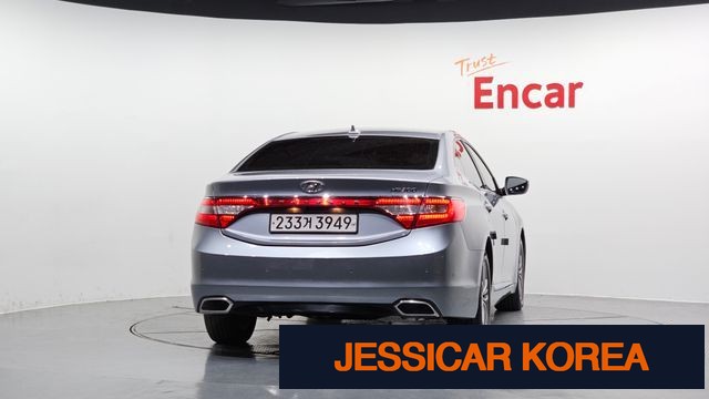 2016 Hyundai Grandeur HG - Thumbnail 16