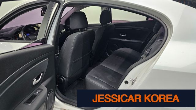 2016 Renault Korea SM3 Neo - Thumbnail 5