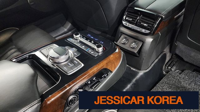 2018 Genesis EQ900 - Thumbnail 9