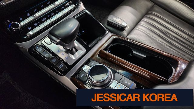 2018 Genesis EQ900 - Thumbnail 11