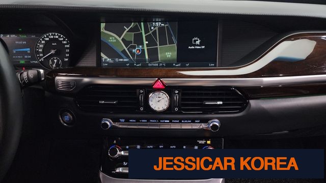 2018 Genesis EQ900 - Thumbnail 16