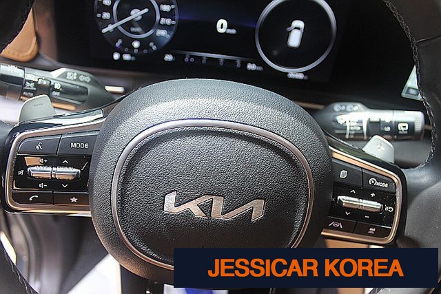 2023 Kia Carnival 4th Gen - Thumbnail 16