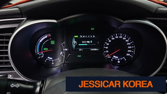 2015 Kia K5 Hybrid - Thumbnail 19