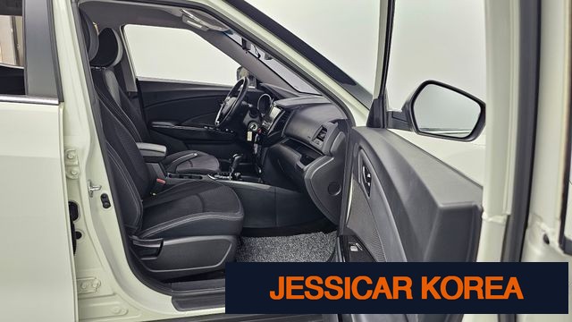 2016 KG Mobility Tivoli Air - Thumbnail 4