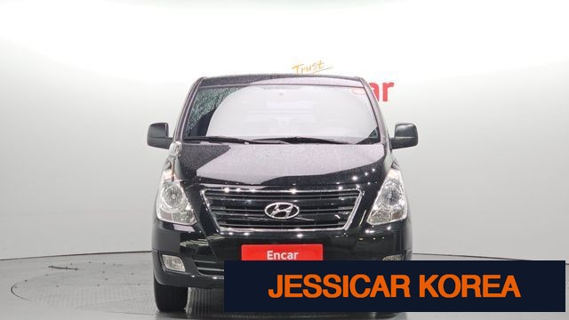 2016 Hyundai Grand Starex - Thumbnail 4