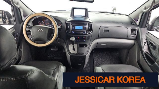 2016 Hyundai Grand Starex - Thumbnail 5