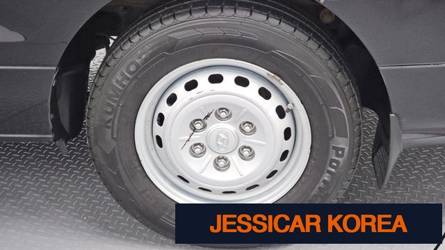 2016 Hyundai Grand Starex - Thumbnail 6