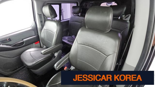 2016 Hyundai Grand Starex - Thumbnail 19