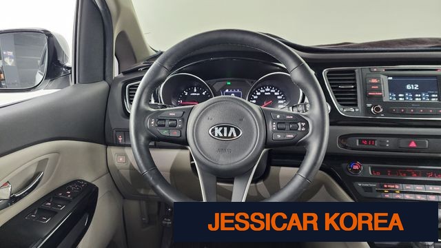 2017 Kia All New Carnival - Thumbnail 2