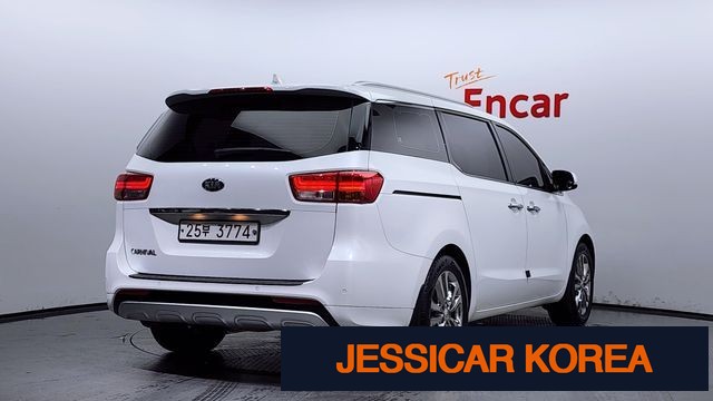 2017 Kia All New Carnival - Thumbnail 17