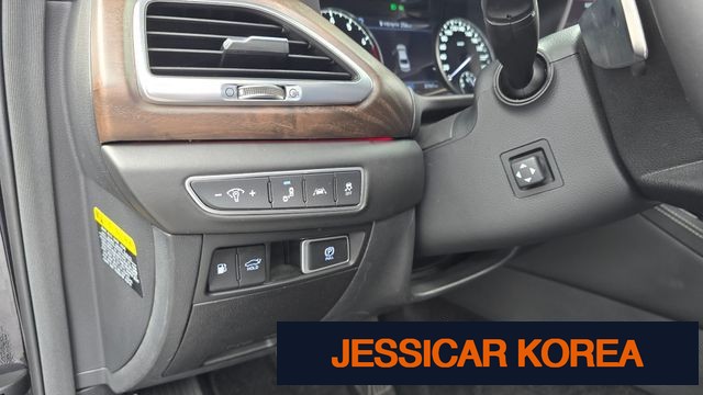 2021 Genesis G90 - Thumbnail 10
