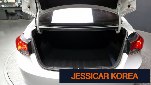 2014 Hyundai Avante MD - Thumbnail 4
