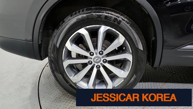 2020 Renault Korea The New QM6 - Thumbnail 15