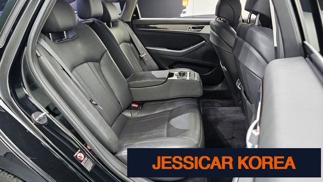 2017 Genesis G80 - Thumbnail 2
