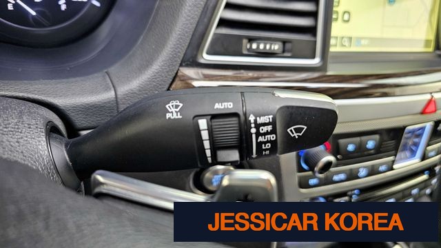 2017 Genesis G80 - Thumbnail 6