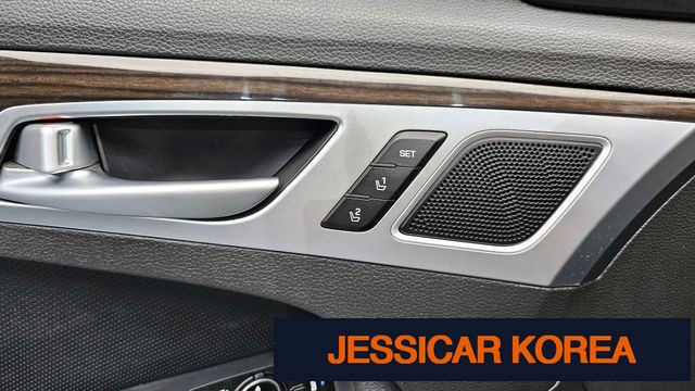 2017 Genesis G80 - Thumbnail 10