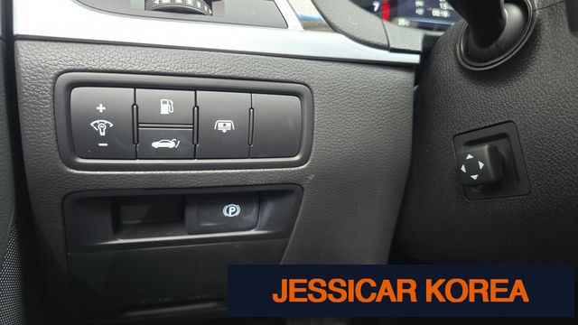 2017 Genesis G80 - Thumbnail 19