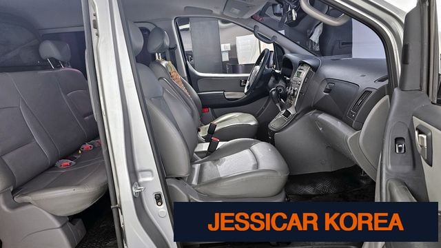 2012 Hyundai Grand Starex - Thumbnail 19
