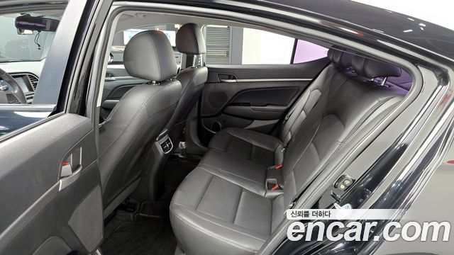 2016 Hyundai 아반떼 AD - Thumbnail 3