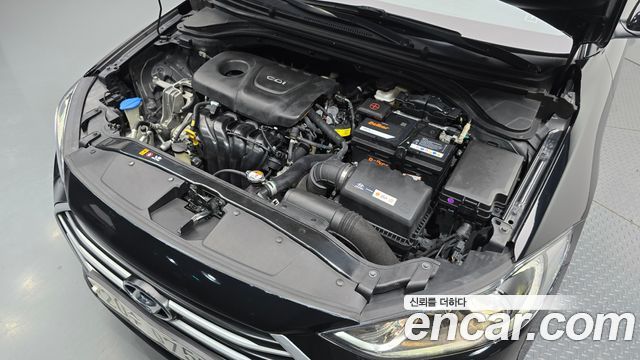 2016 Hyundai 아반떼 AD - Thumbnail 13