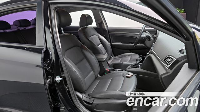 2016 Hyundai 아반떼 AD - Thumbnail 14