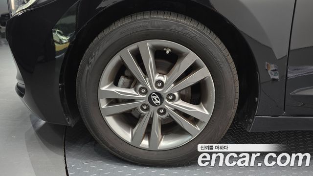 2016 Hyundai 아반떼 AD - Thumbnail 20