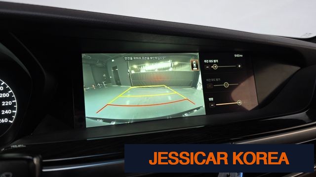 2019 Genesis G90 - Thumbnail 7