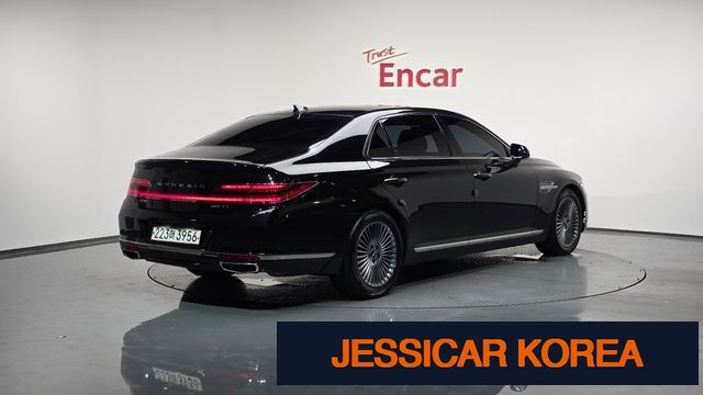 2019 Genesis G90 - Thumbnail 9