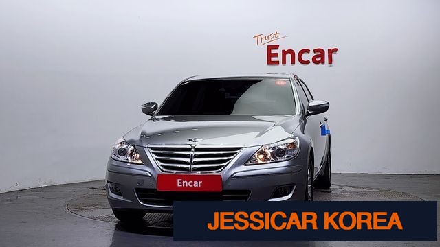 2010 Hyundai Genesis - Thumbnail 4