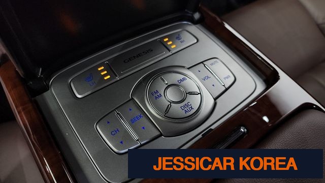 2010 Hyundai Genesis - Thumbnail 20