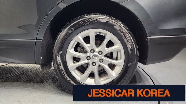 2018 Chevrolet Equinox - Thumbnail 14