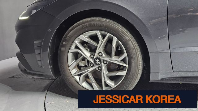 2022 Hyundai Sonata (DN8) - Thumbnail 3