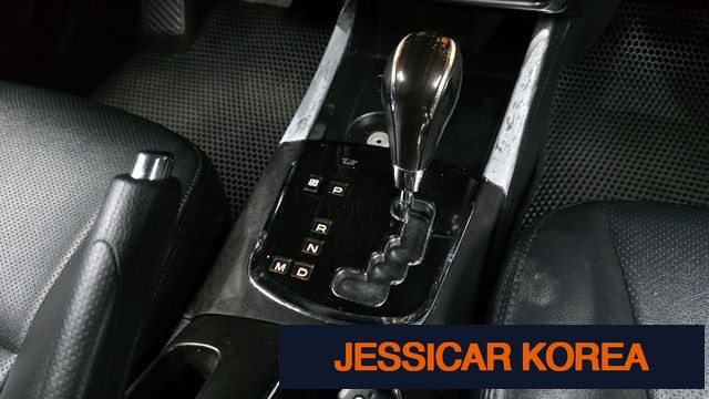 2015 KG Mobility New Korando C - Thumbnail 2
