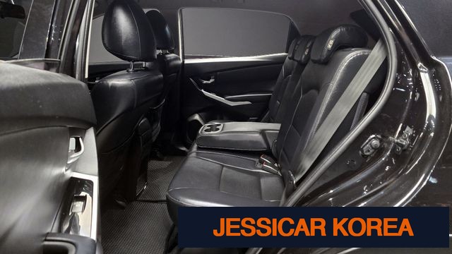 2015 KG Mobility New Korando C - Thumbnail 3