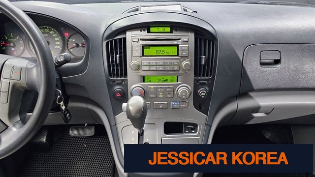 2014 Hyundai Grand Starex - Thumbnail 18