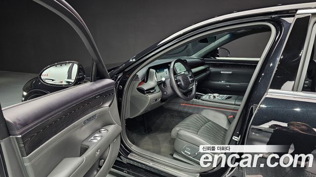 2022 Genesis G90 (RS4)