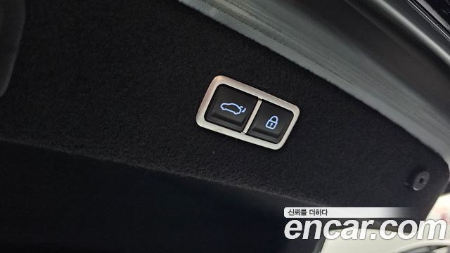 2022 Genesis G90 (RS4) - Thumbnail 20